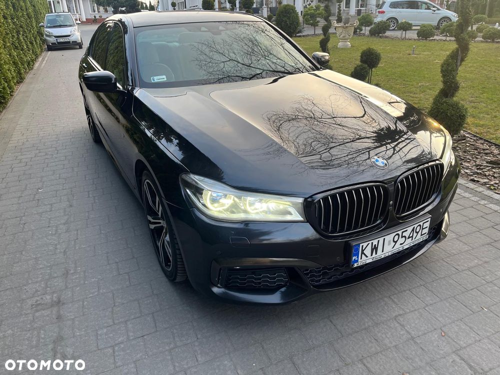 BMW Seria 7 740d xDrive - 11