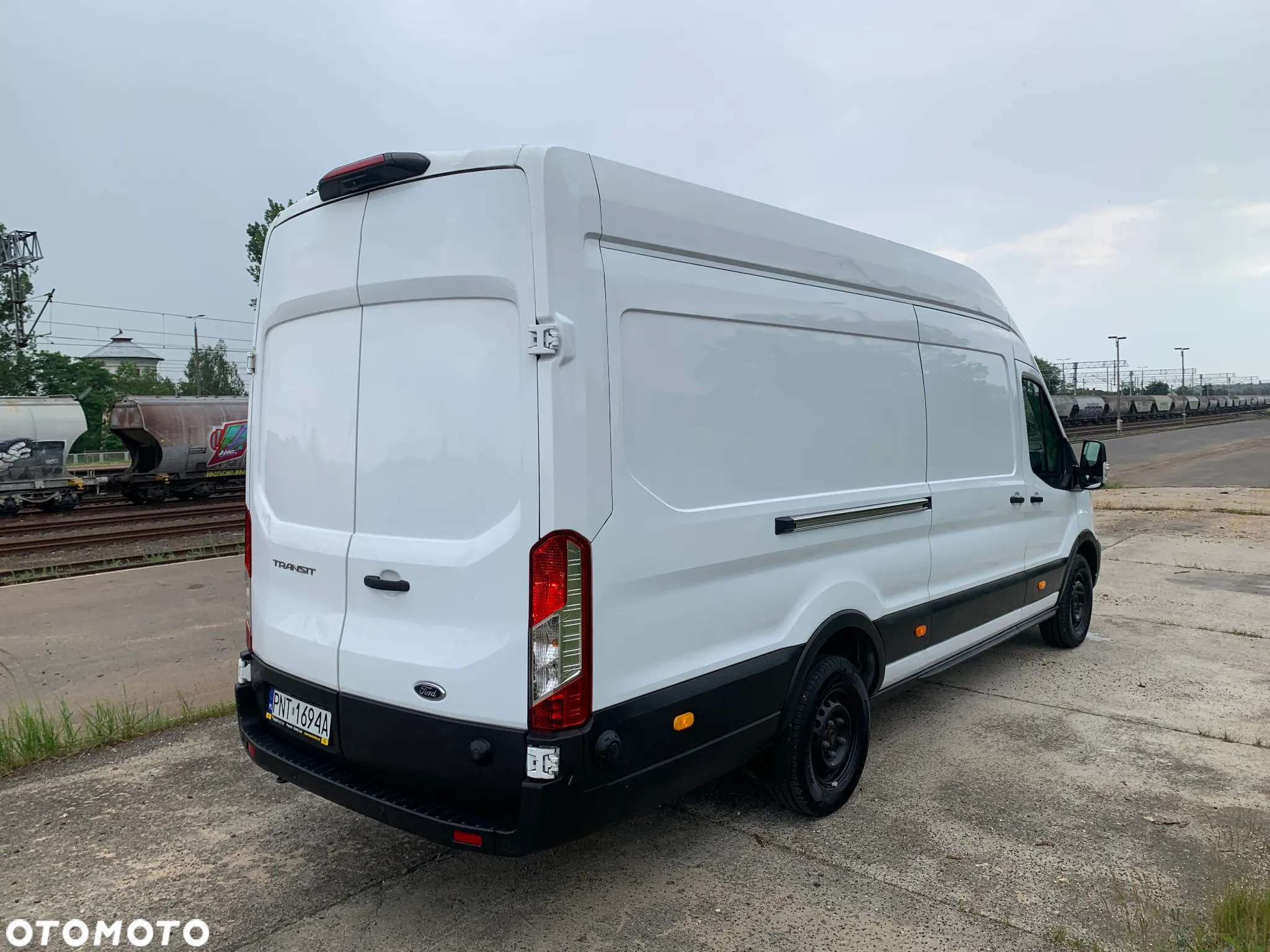 Ford Transit - 4
