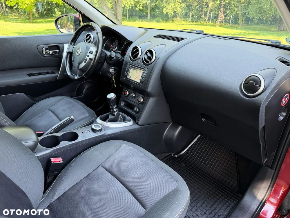 Nissan Qashqai 2.0 4 x 4 360 - 16