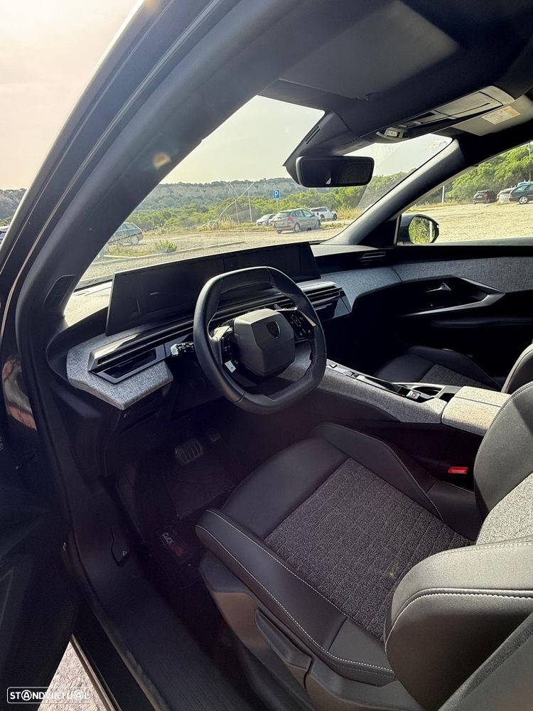 Peugeot 3008 1.2 Hybrid Allure e-DCS6 - 9