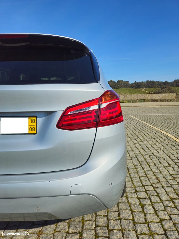 BMW 216 Active Tourer d Advantage - 30