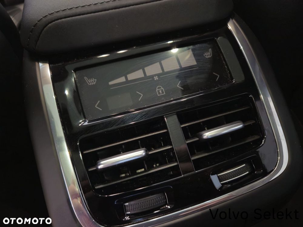 Volvo XC 60 - 23