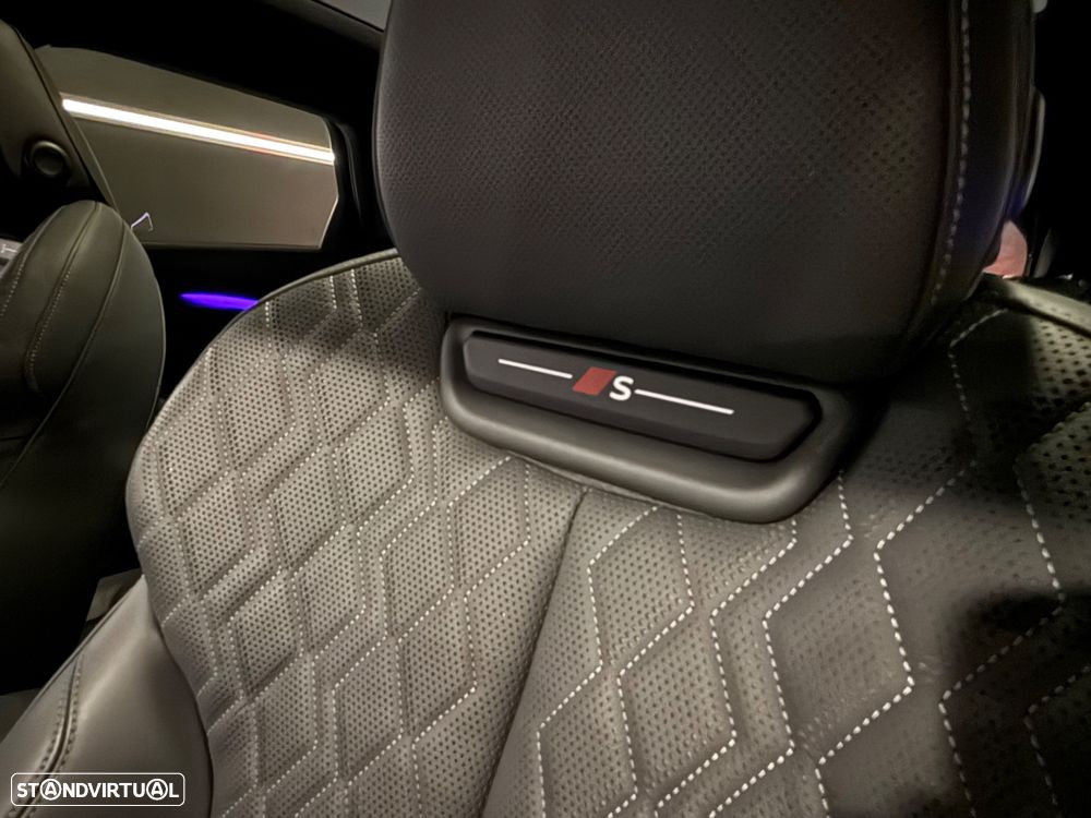 Audi A6 Avant e-tron performance edition one grey - 22