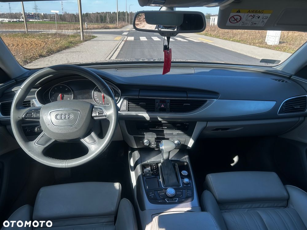 Audi A6 Avant - 13