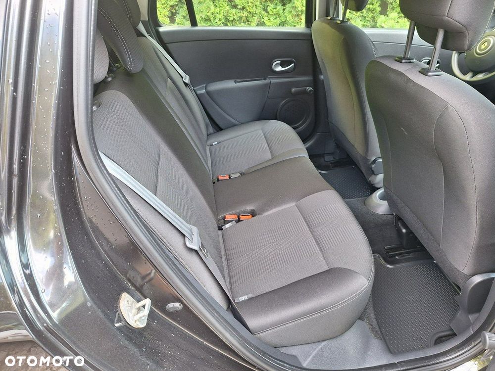 Renault Clio 1.2 16V 75 Dynamique - 18