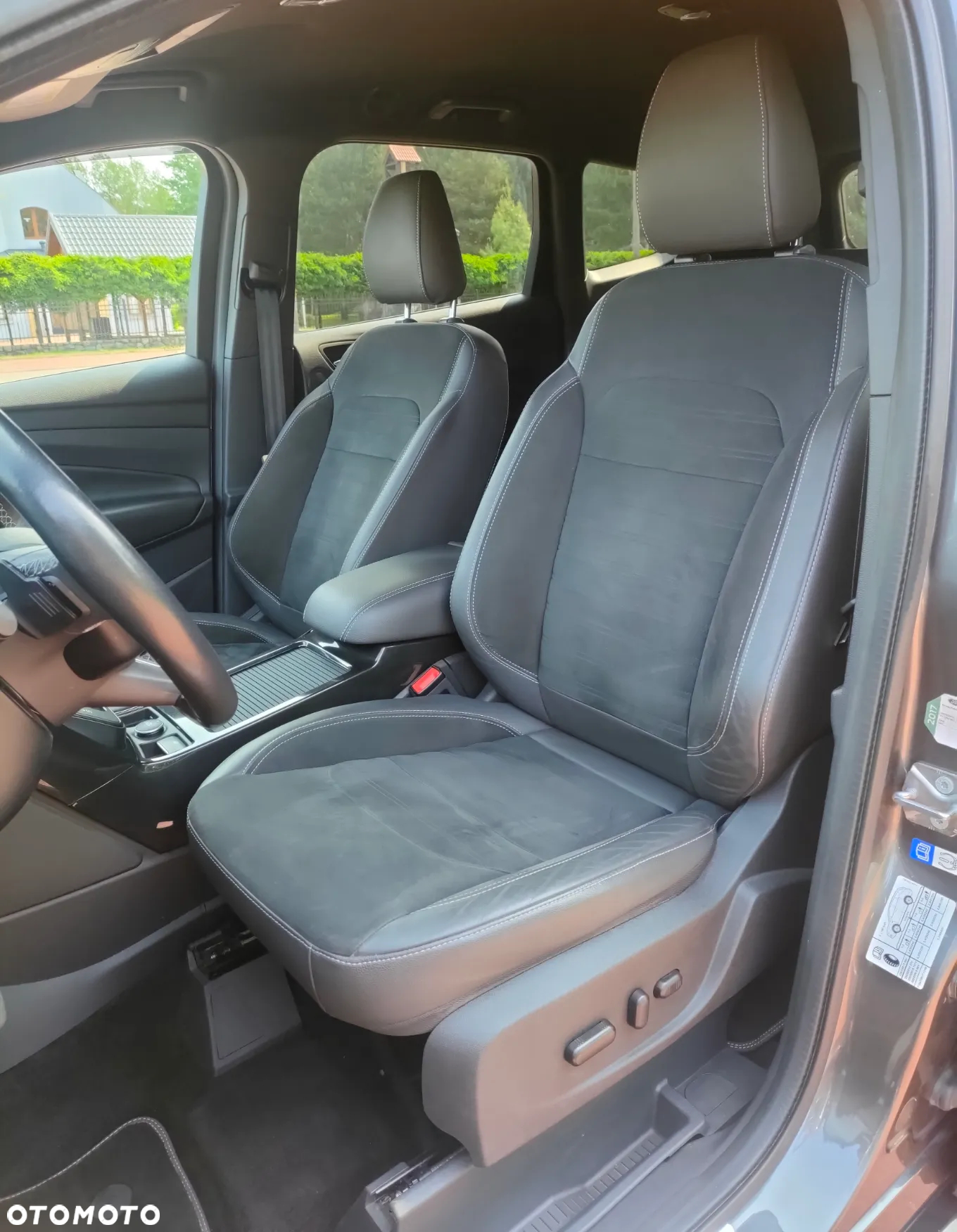 Ford Kuga 2.0 TDCi AWD ST-Line - 19