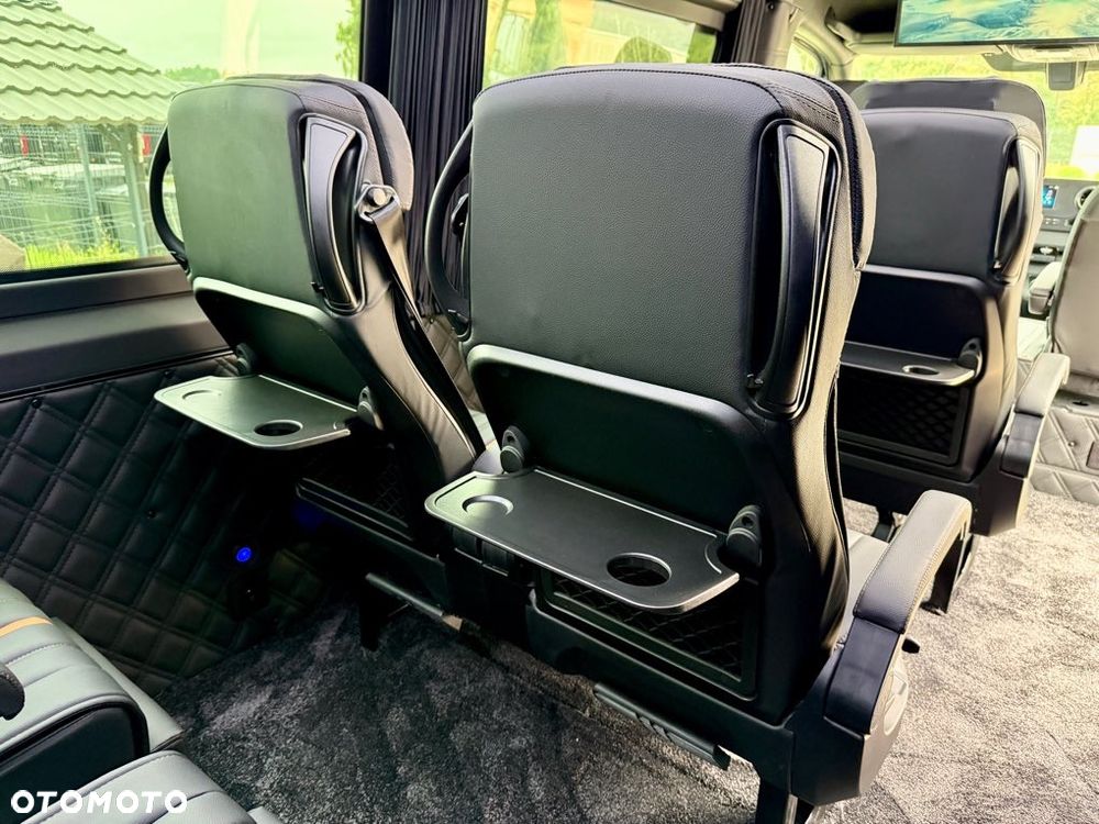 Mercedes-Benz Sprinter - 13