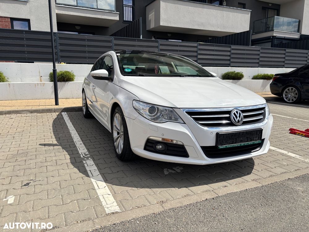 Volkswagen Passat - 4