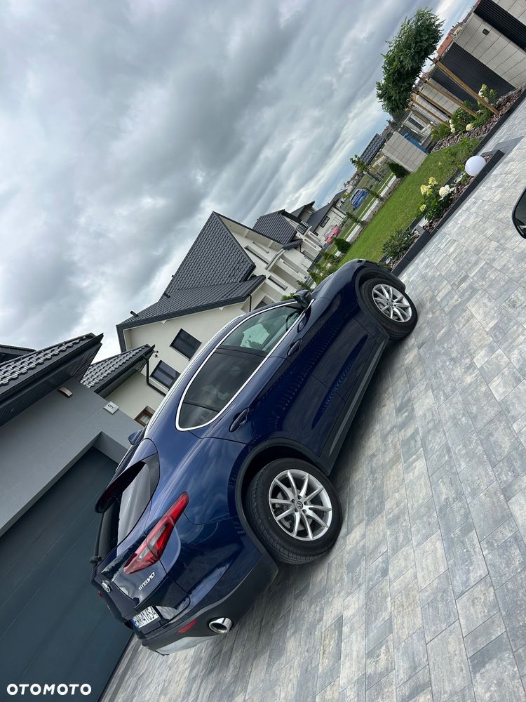 Alfa Romeo Stelvio 2.0 Turbo TI Q4 - 6