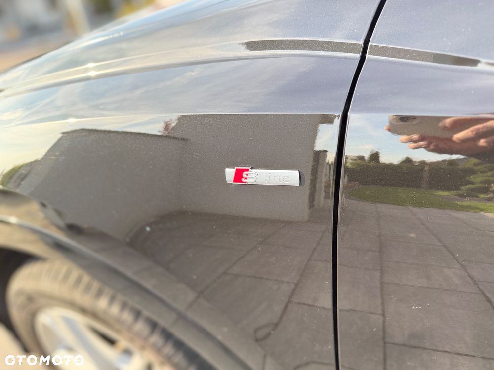 Audi Q3 45 TFSI Quattro S Line S tronic - 24