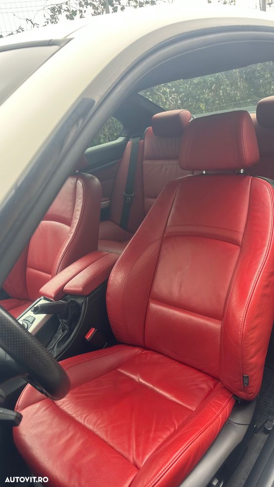 BMW Seria 3 320d - 10