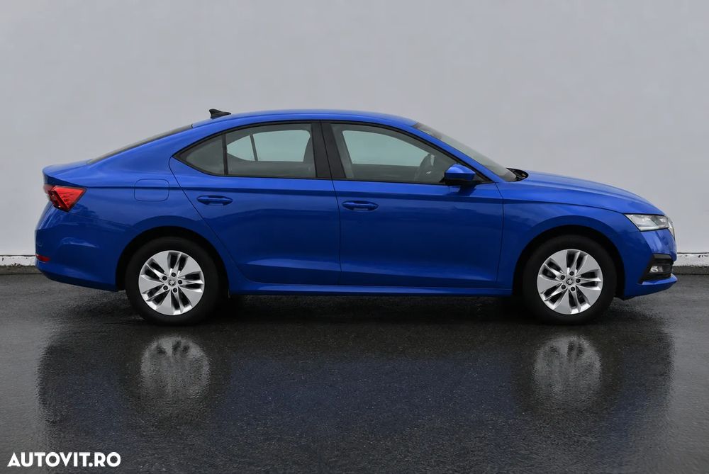 Skoda Octavia 2.0 TDI DSG Ambition - 9