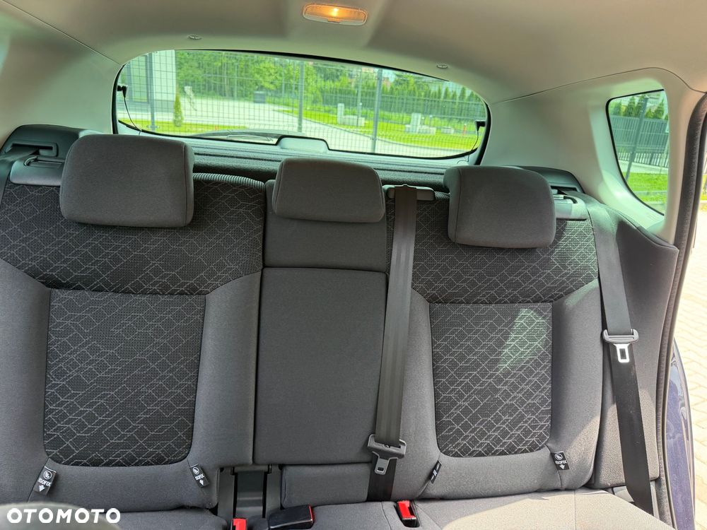 Peugeot 3008 1.6 HDi Style - 28