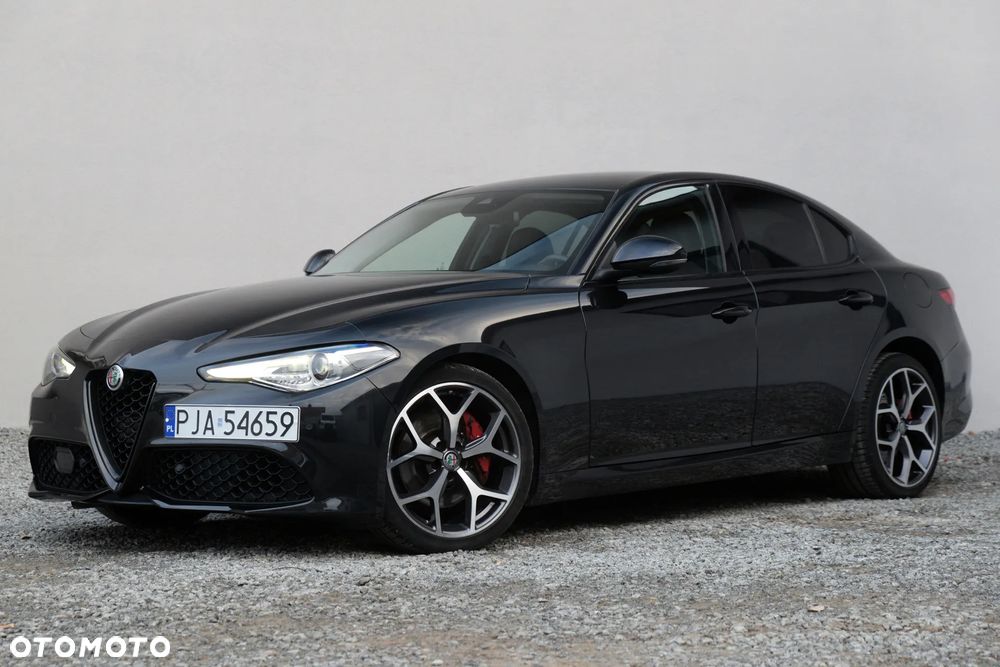Alfa Romeo Giulia - 21
