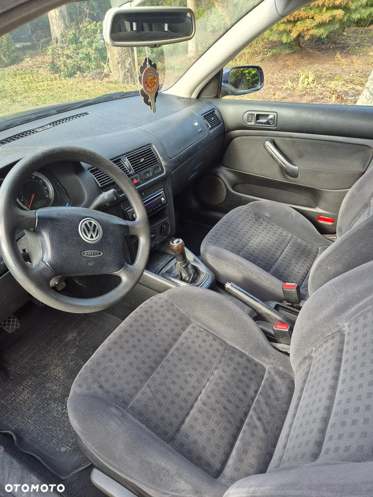 Volkswagen Bora 1.9 TDI - 6