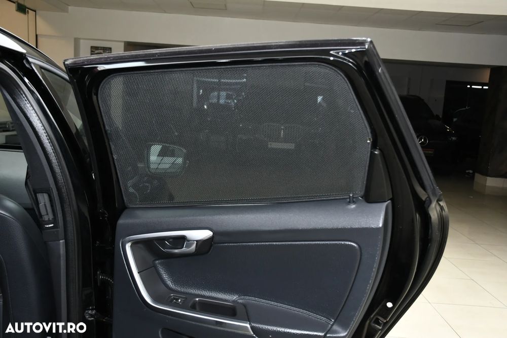 Volvo XC 60 D3 Geartronic Kinetic - 23