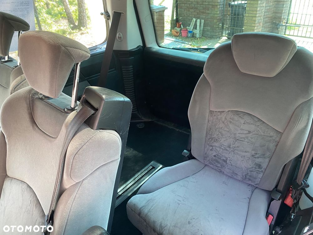 Citroën C8 2.0 HDi Exclusive - 19