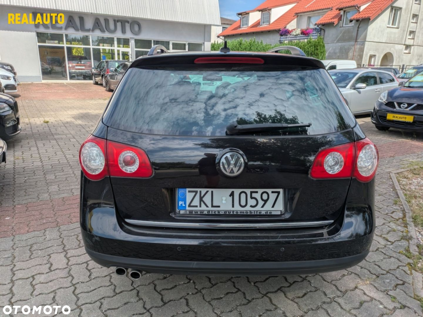 Volkswagen Passat - 17