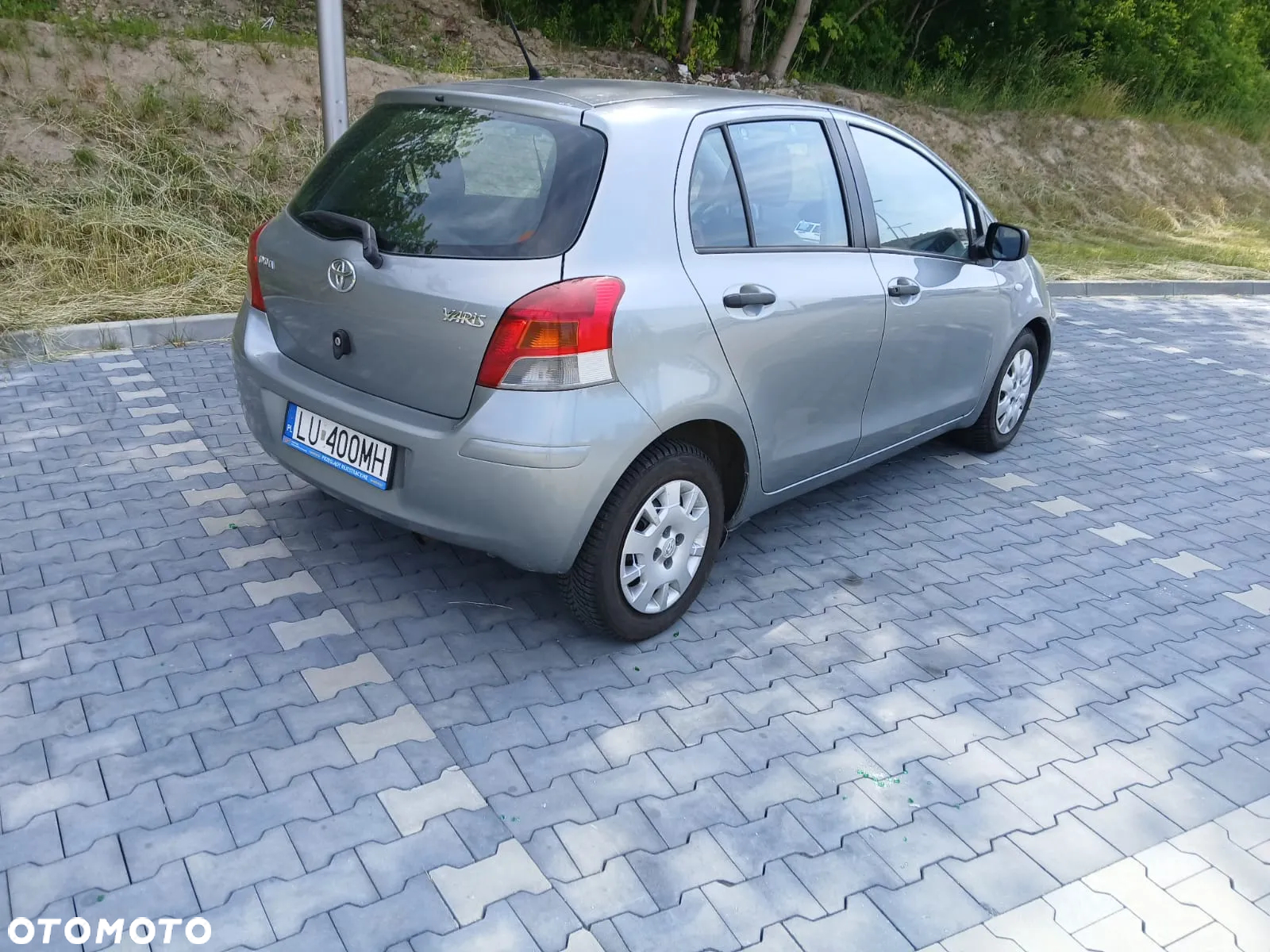 Toyota Yaris 1.33 Luna - 5
