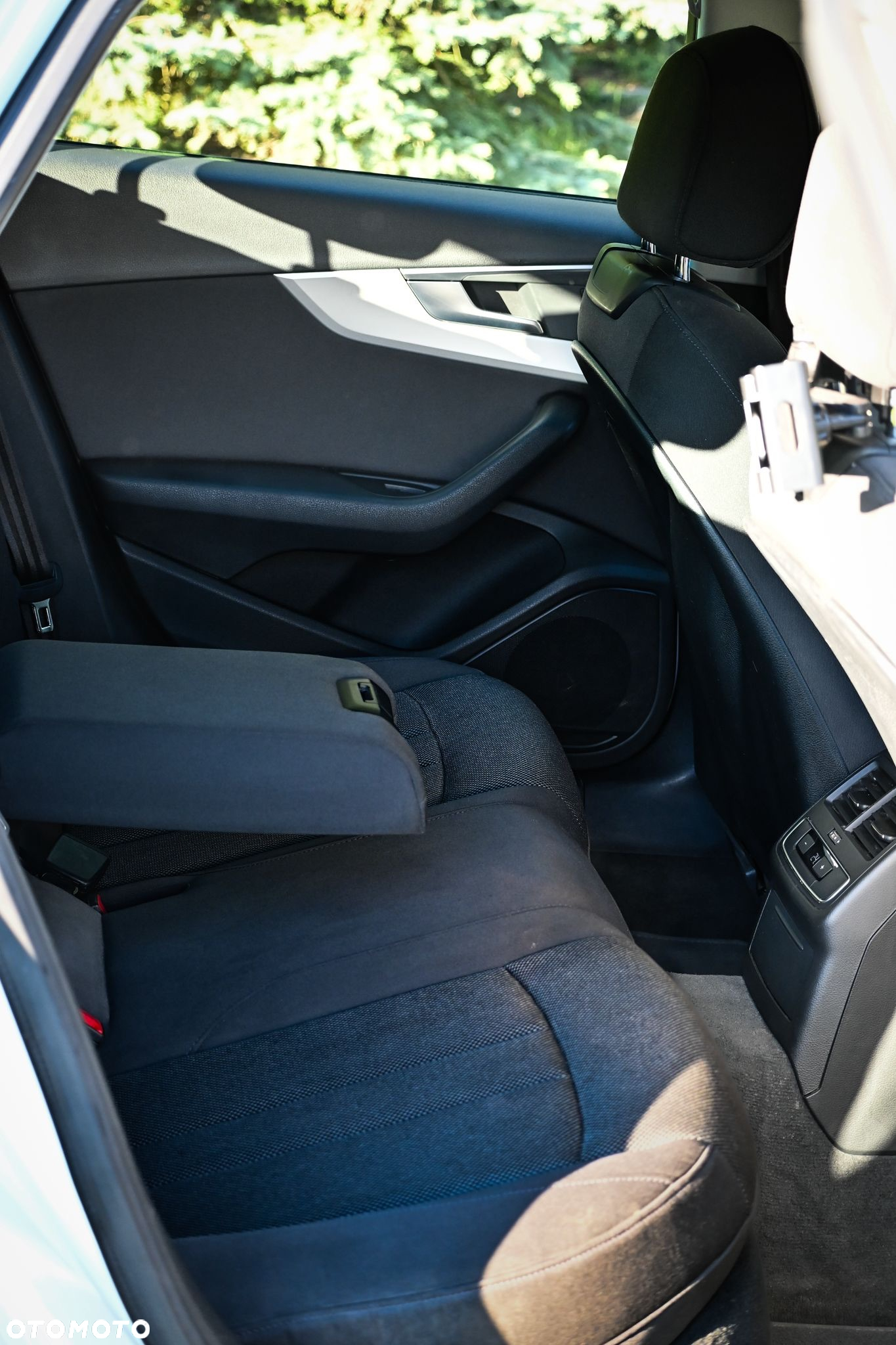 Audi A4 2.0 TDI S tronic - 16