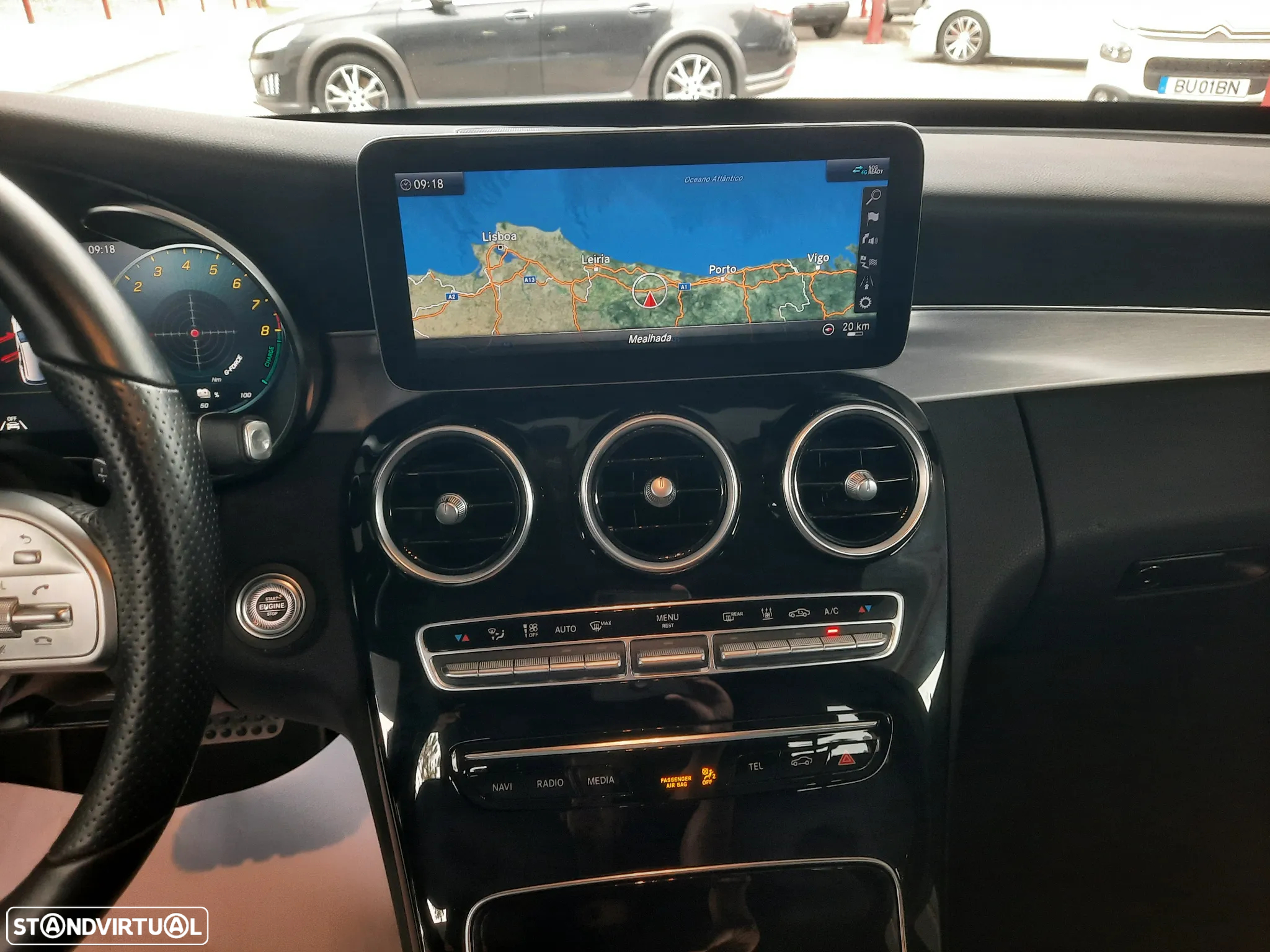Mercedes-Benz C 300 e AMG Line - 39