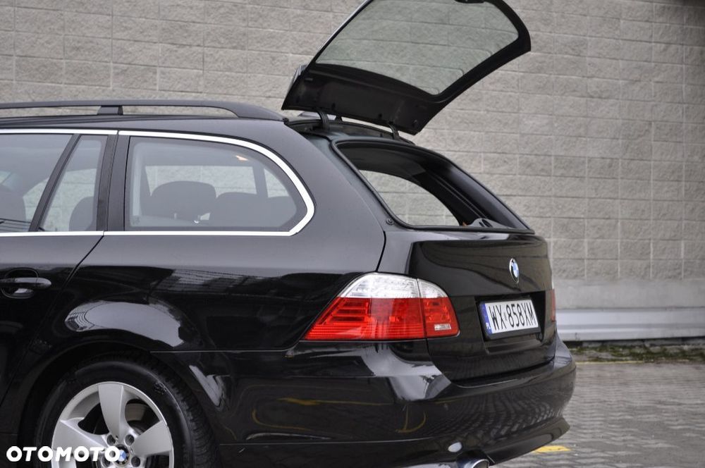 BMW Seria 5 520d - 14