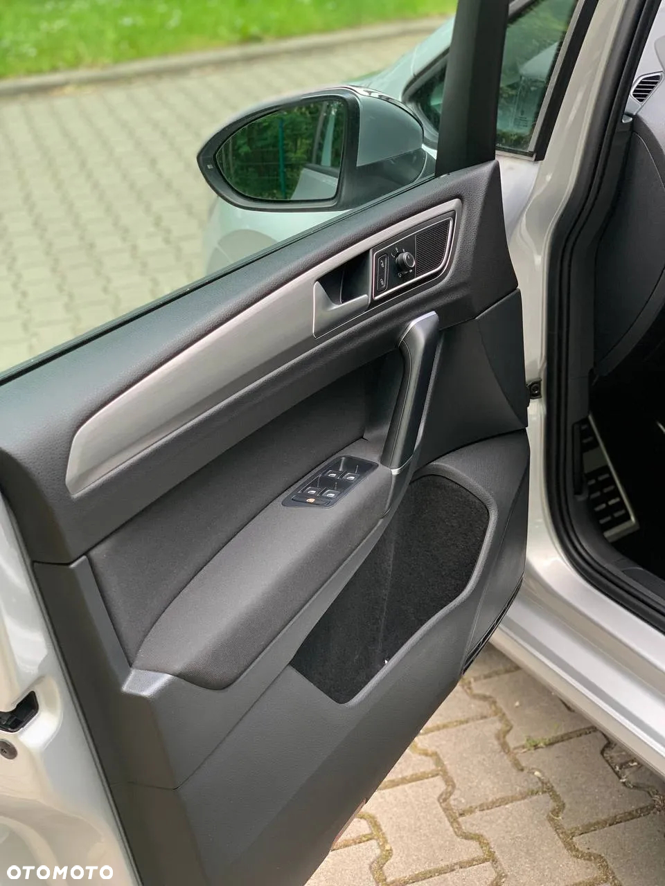 Volkswagen Golf 2.0 TDI (BlueMotion Technology) Comfortline - 17