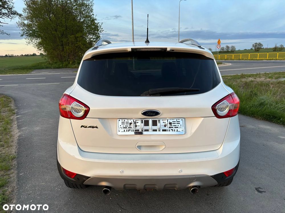 Ford Kuga - 9