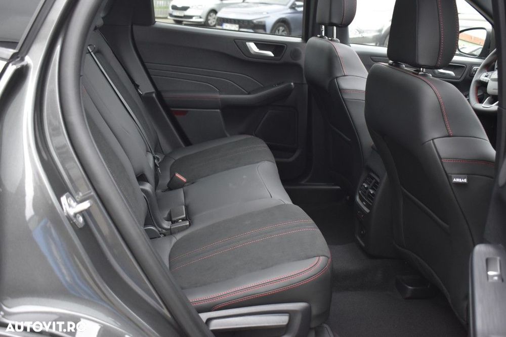 Ford Kuga - 21