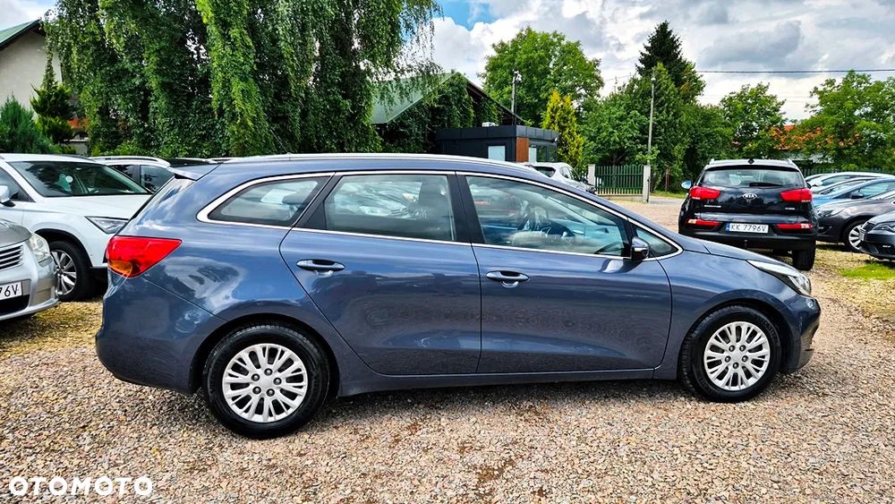 Kia Ceed 1.6 GDI Platinum Edition - 12