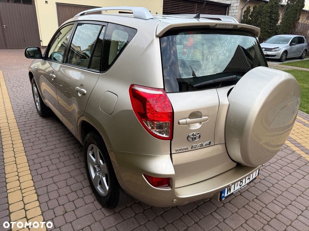 Toyota RAV4 2.0 VVT-i Premium - 6