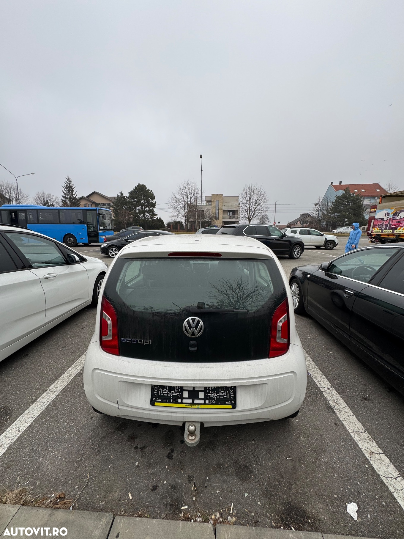 Volkswagen up! - 4