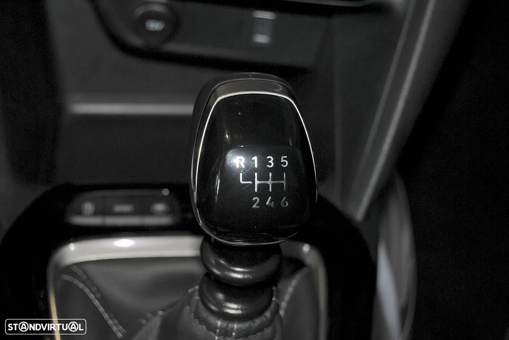 Opel Corsa 1.2 T GS - 20
