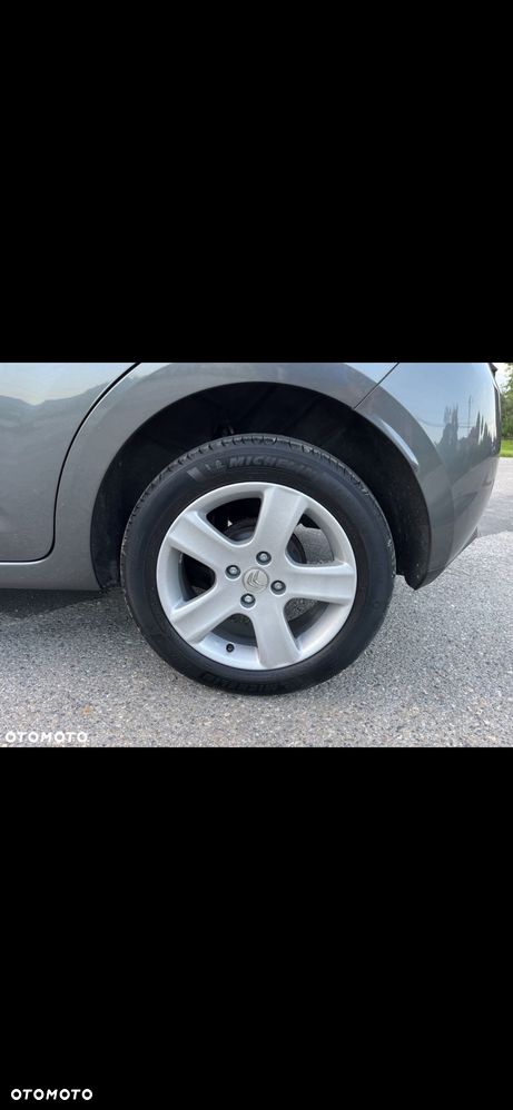 Citroën C3 Pure Tech (VTi) 82 Exclusive - 32