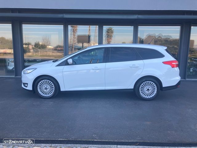 Ford Focus SW 1.5 EcoBlue S&S ACTIVE - 4
