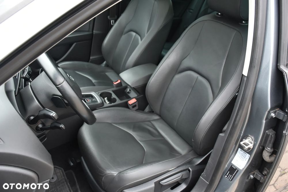 Seat Leon 2.0 TDI DPF Start&Stop DSG XCELLENCE - 14