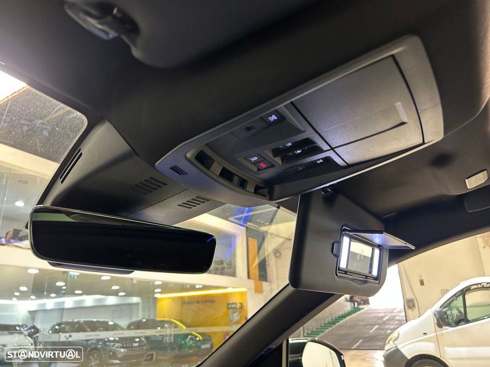 Peugeot 3008 1.2 Hybrid GT e-DCS6 - 45
