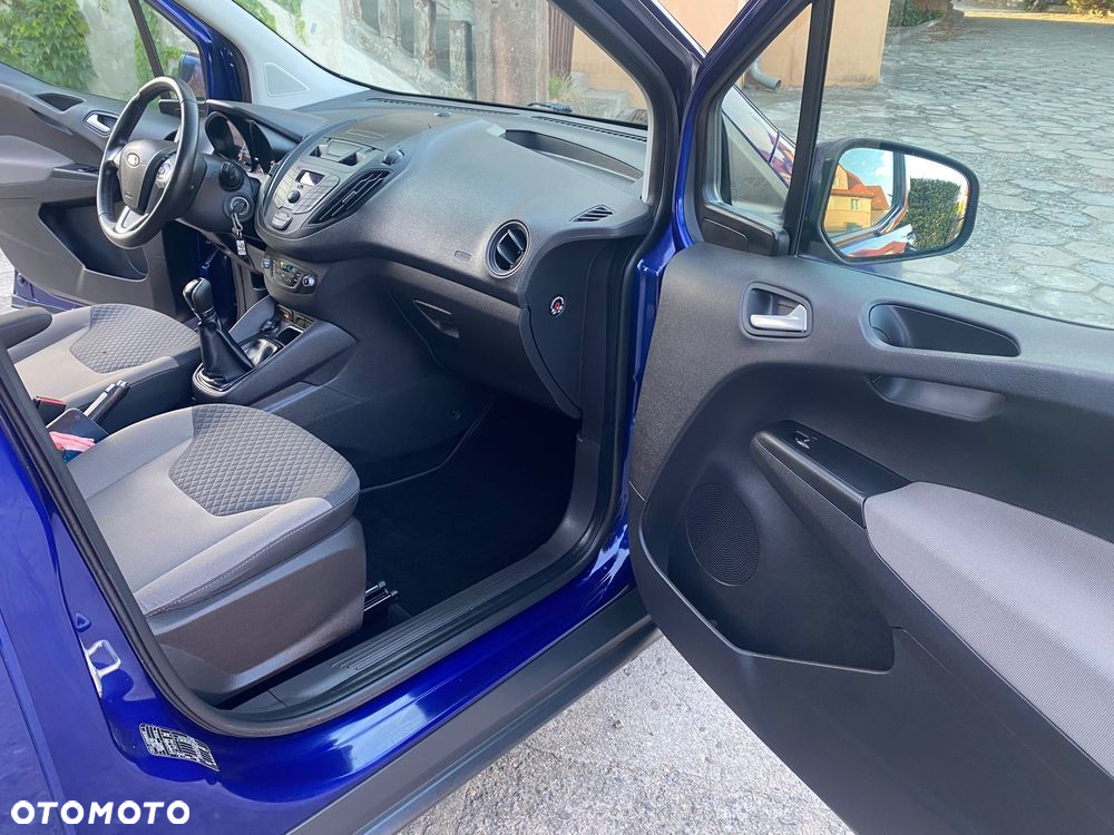 Ford Tourneo Courier 1.0 EcoBoost S&S Ambiente - 15