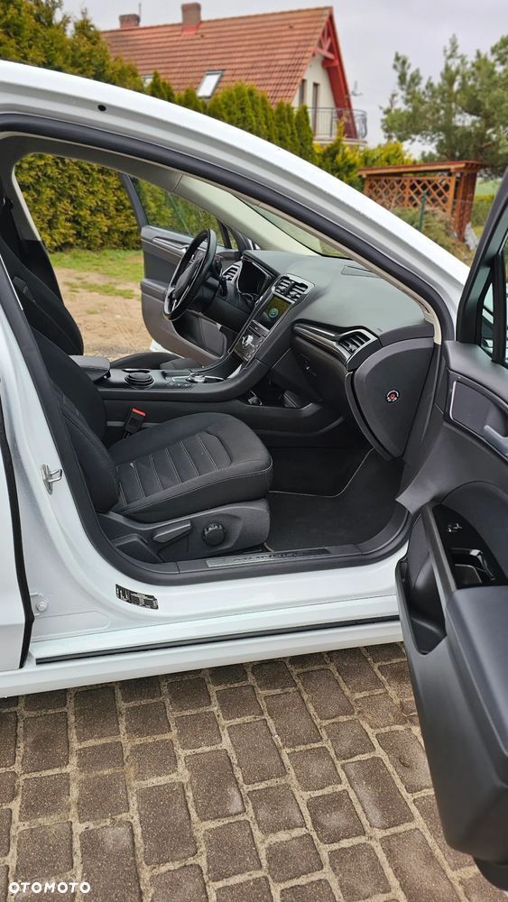 Ford Mondeo 2.0 EcoBlue Titanium - 9