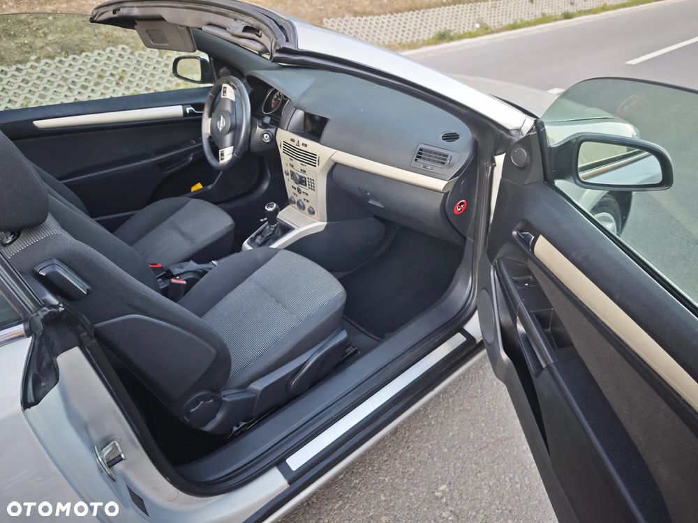 Opel Astra 1.6 Cosmo - 10