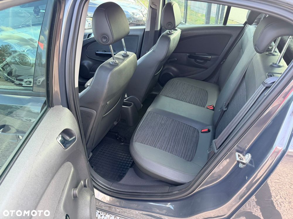 Opel Corsa 1.4 Cosmo - 15