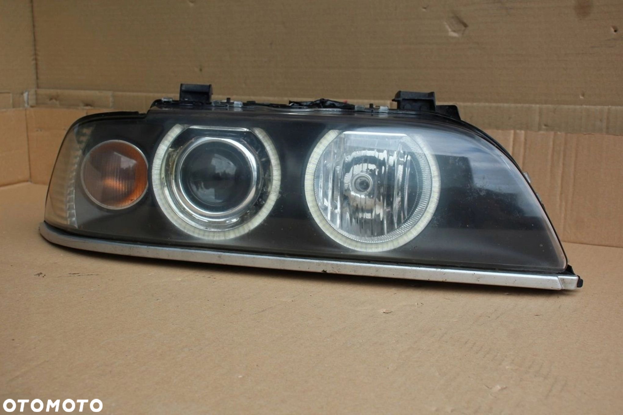 Lampa PRAWA BMW 5 e39 LIFT XENON Europa HELLA oryginalna kompletna - 2