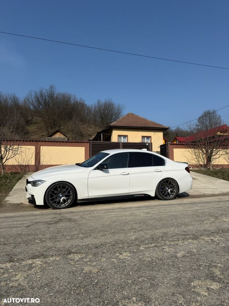 BMW Seria 3 320d xDrive - 3