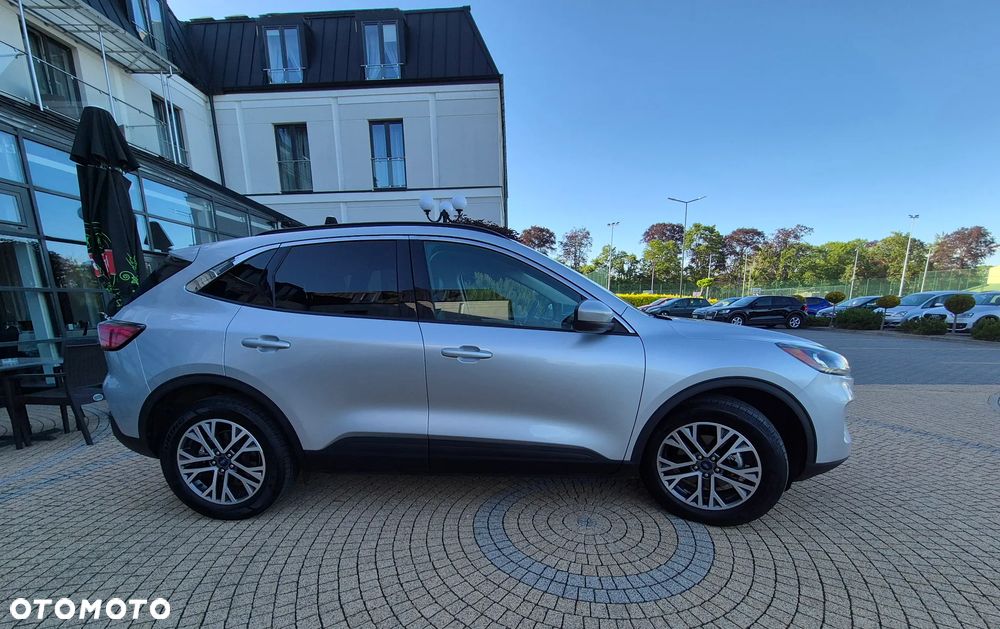 Ford Escape - 10