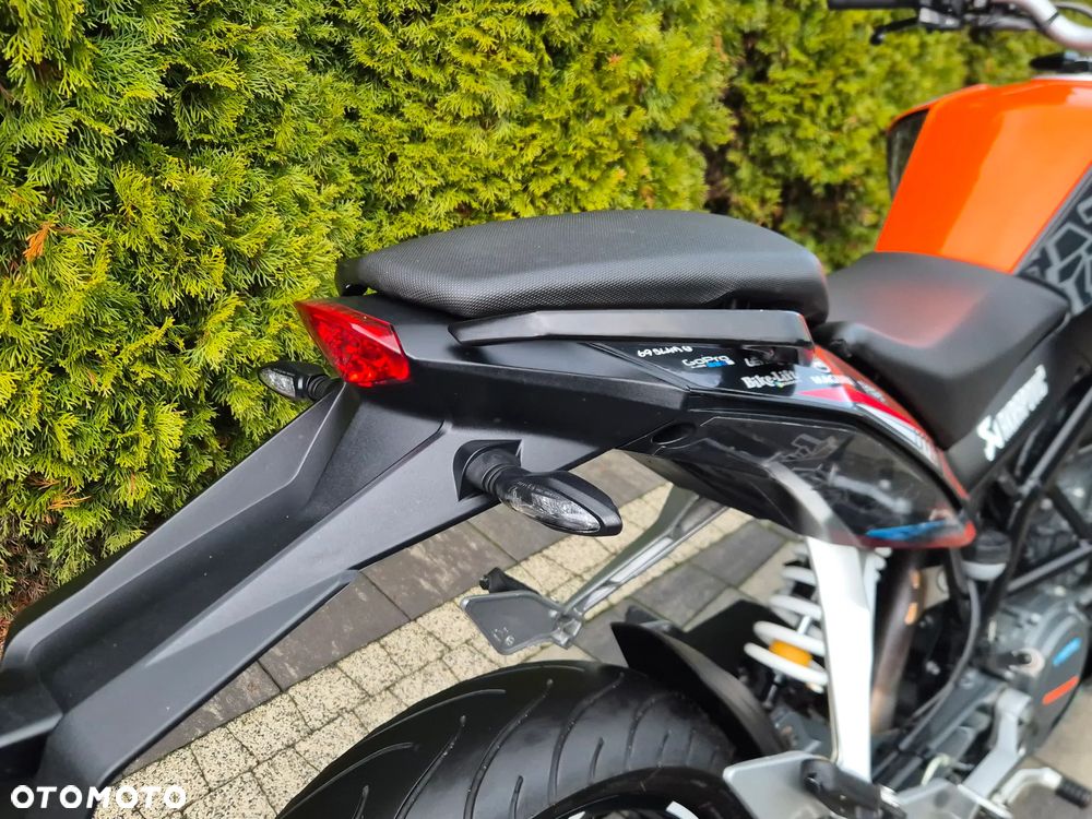 KTM Duke - 13