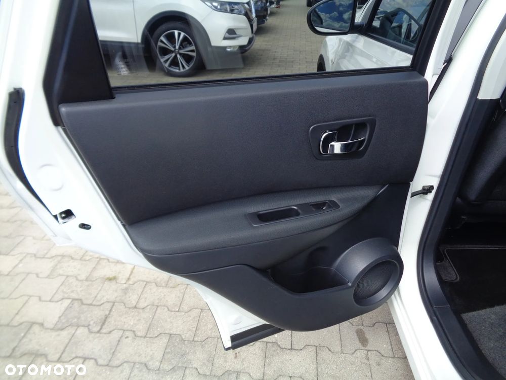 Nissan Qashqai 1.6 Visia CVT - 15