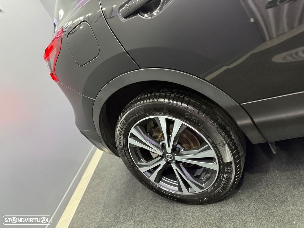 Nissan Qashqai 1.2 DIG-T N-Connecta Led - 27