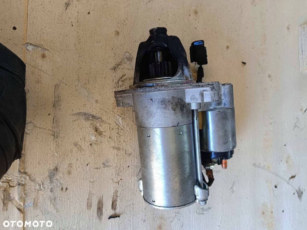 rozrusznik ford focus 1,6 ecoboost - 1