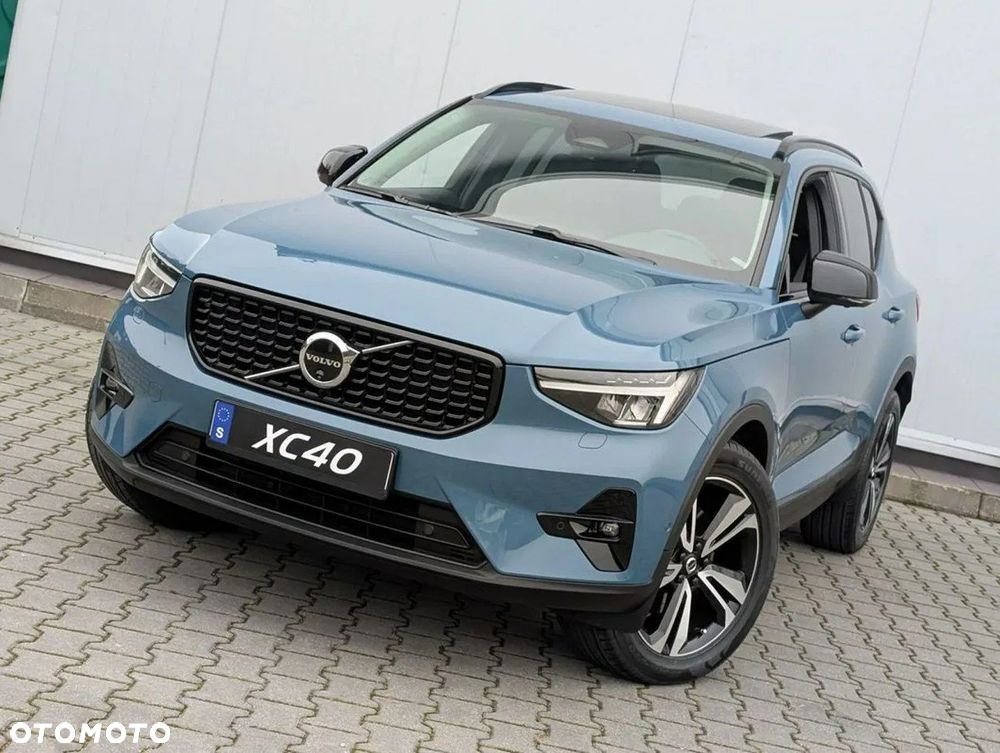 Volvo XC 40 - 3