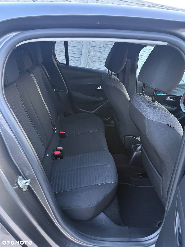 Peugeot 208 1.2 PureTech Active S&S - 17